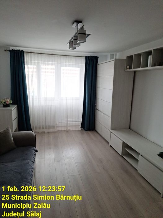 Apartament 3 camere, 72 mp, zona Casa Armatei