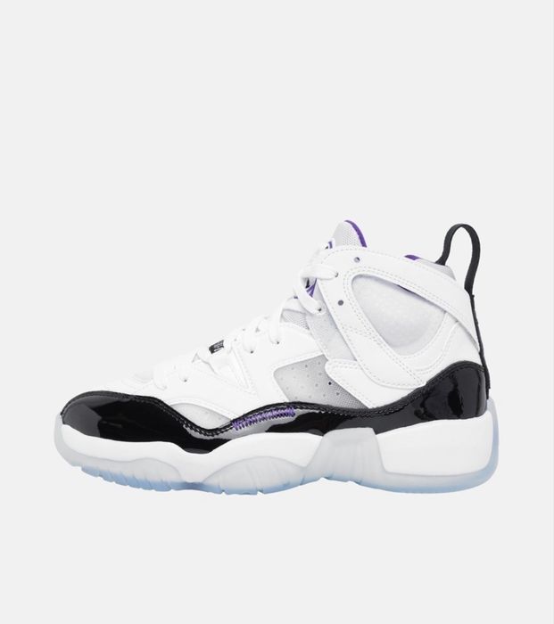 Jordan jumpman two trey basketball shoes