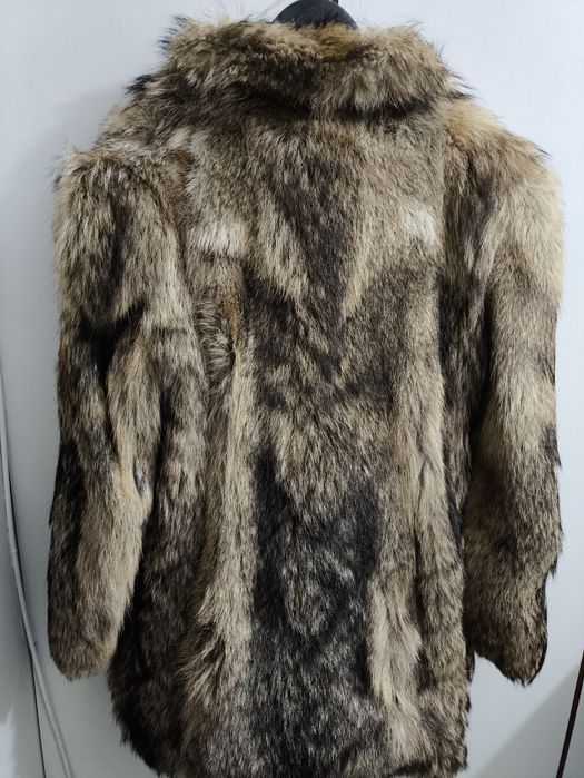 Луксозен кожух от чакал - естествен косъм