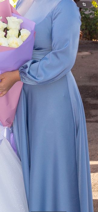 Продам красивое голубое вечернее платье