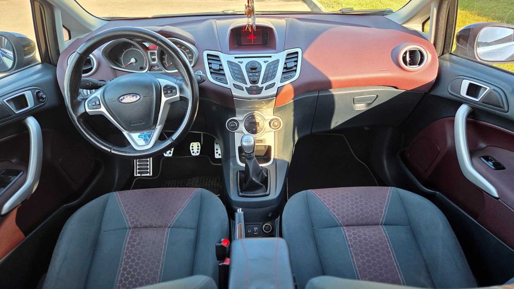 FORD Fiesta 2012 — imagine 5