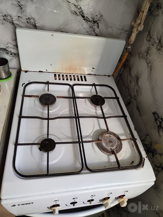 Gaz plita sotiladi