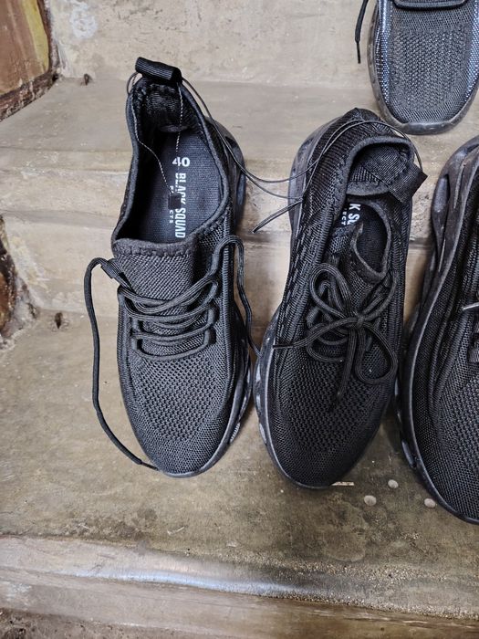 Маратонки чисто нови