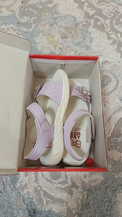 Босоножки для девочек