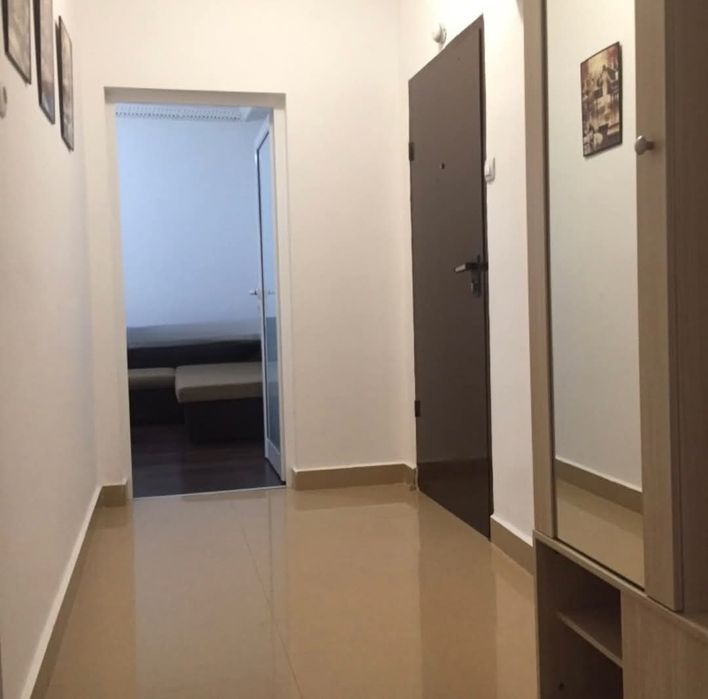 Продава се 2-ст. тухлен апартамент в центъра на гр. Перник