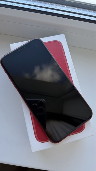 Продам Iphone 11