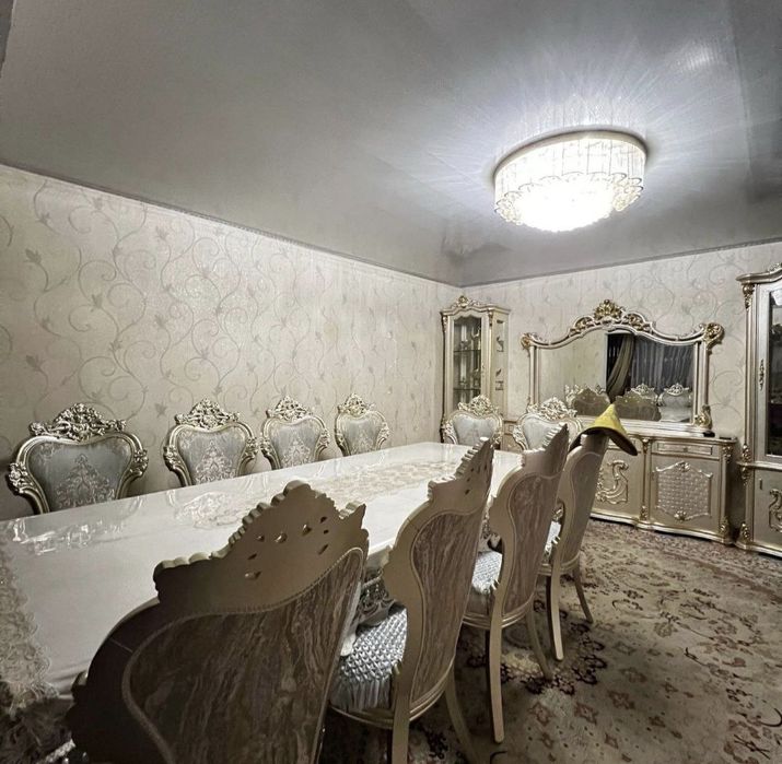 Продается 4х комнатная квартира Ялангач