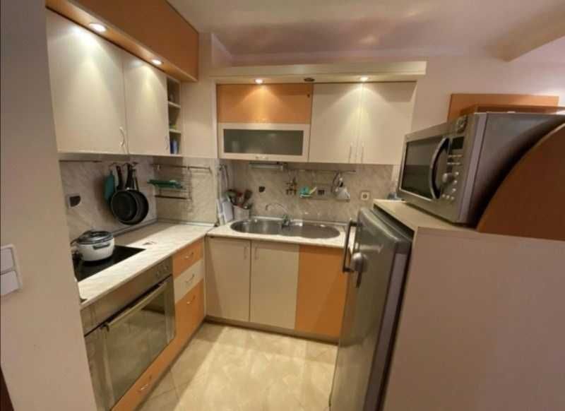 Дава се под наем Тристаен апартамент в София, Стрелбище - 92 кв.м за 548.25 € - Снимка #1