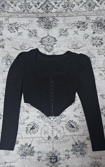 Haine de vânzare ne purtate