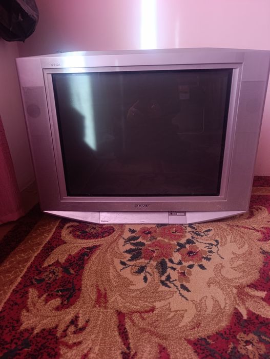 Продаётся телевизор Сони