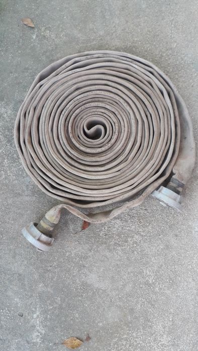 Пожарникарски маркуч нов 20м  2 Цола