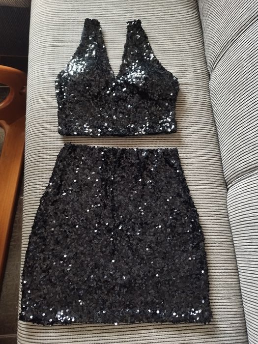 Комплект с пайети. Блестящ