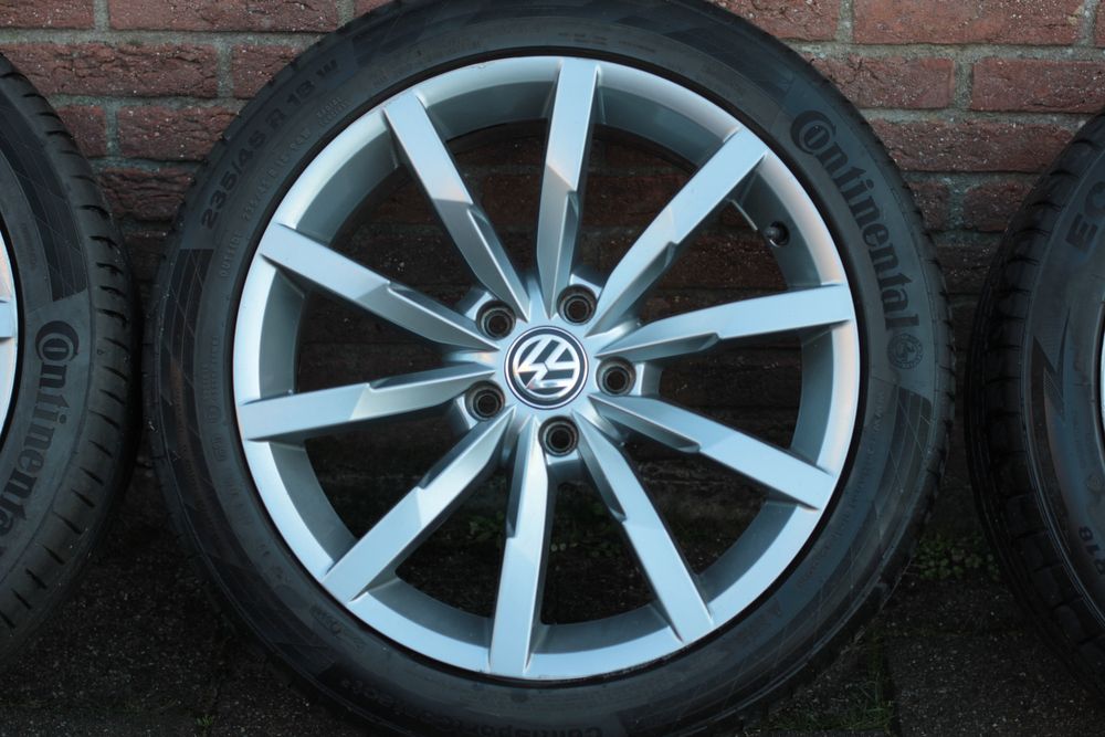 Volkswagen джанти 18 цола ( Monterey )