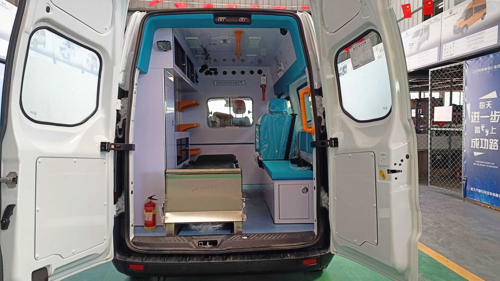 Ford Transit Ambulance - машина скорой помощи, цена с растаможкой