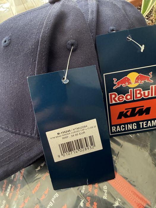 Sapca originala ktm red bull noua