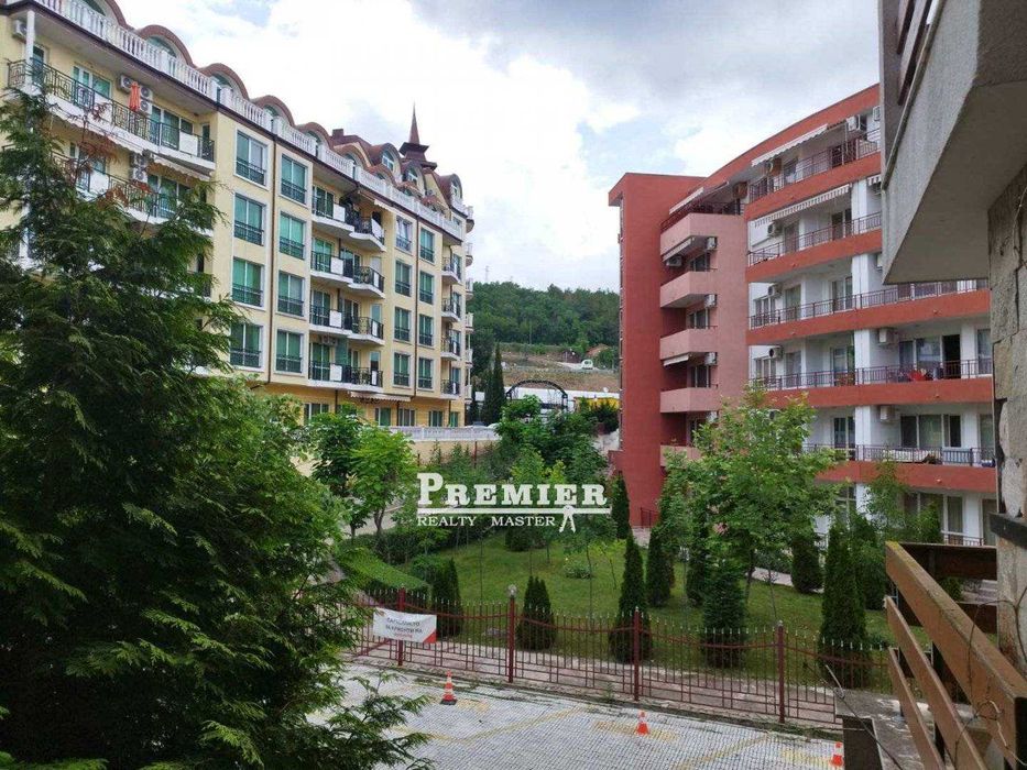 Продава се Двустаен апартамент в к.к. Елените - 68 кв.м за 1309 €/кв.м - Снимка #3