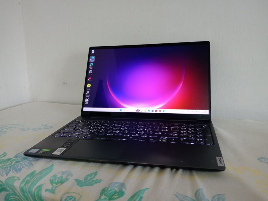 Универсальный ноутбук и для игр и для работы