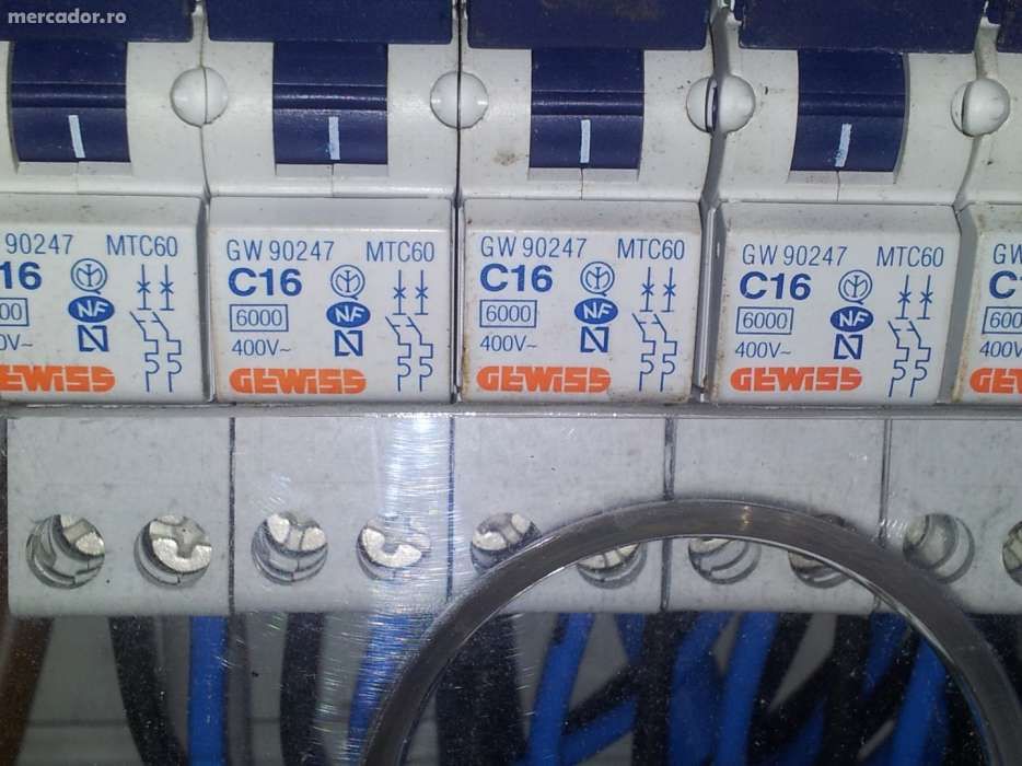 Schimb sau vand terminale mobile electrice