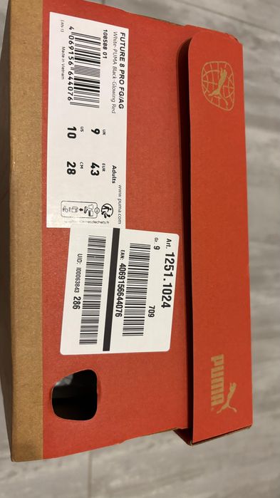 Ghete fotbal Puma Future 8 Pro