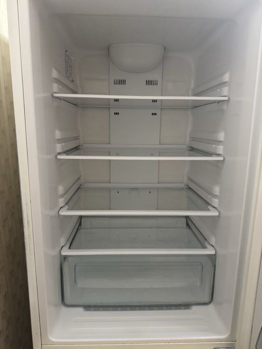 Холодильник сатылады б/у