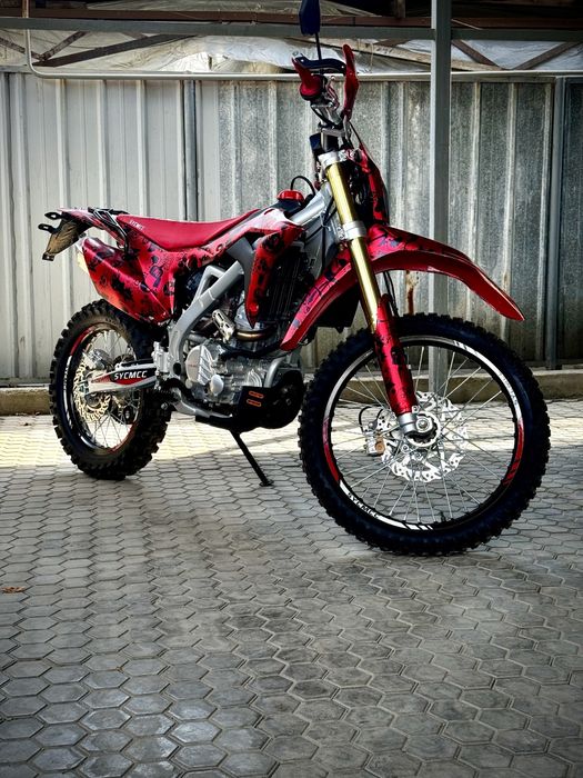 Продам эндуро 300куб 177мотор