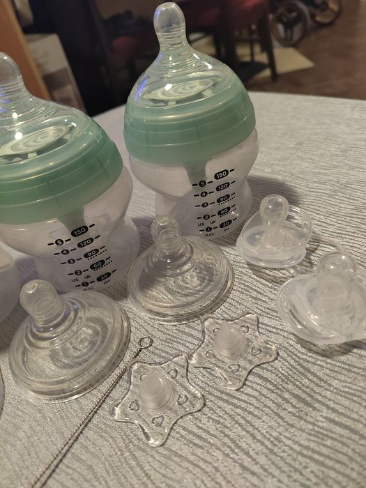 Бебешки шишета комплект