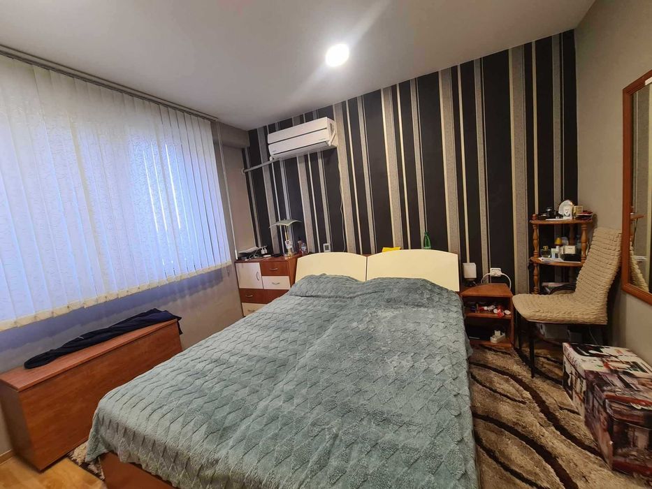 ТРИСТАЕН АПАРТАМЕНТ С в кв. Орфей, град Хасково