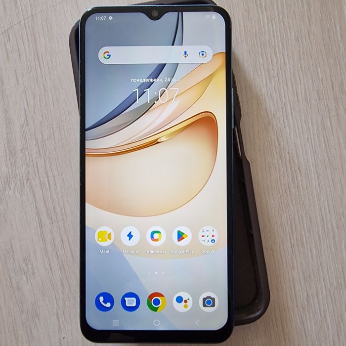 Продам смартфон Vivo Y53s.