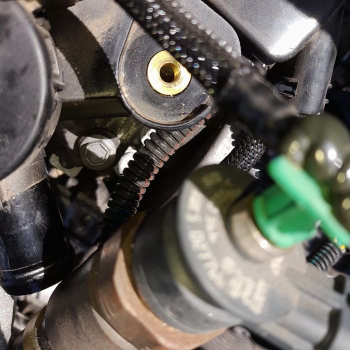 Дюзи 1,6  hdi c3 2016 година