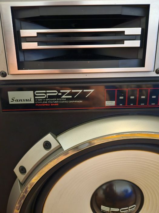 Boxe Vintage Sansui SP Z77