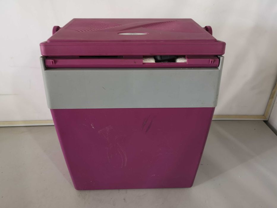 Хладилник 12V - Cellar 30L