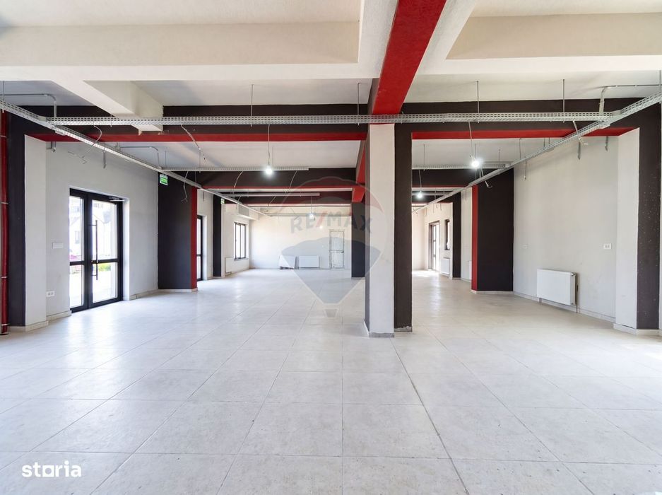 Comision 0%| De Inchiriat | Spatiu| 181 Mp Utili | Tractorul |Parcare