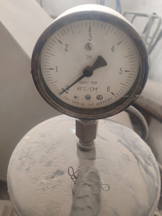 Продается компрессор воздушный