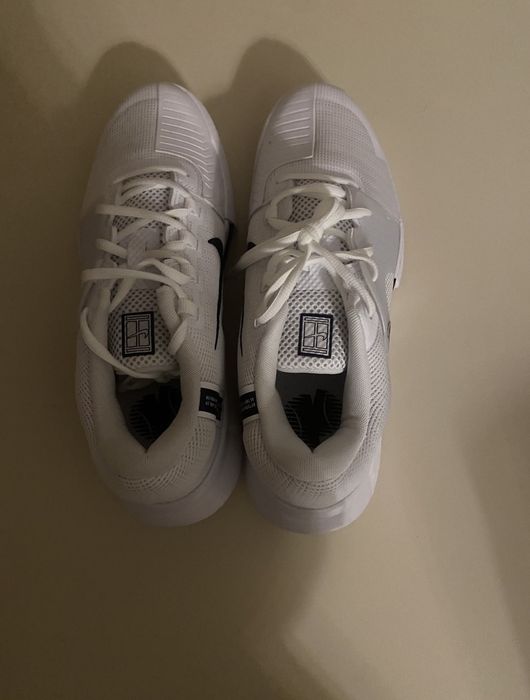 Чисто нови оригинални NIKE AIR ZOOM
