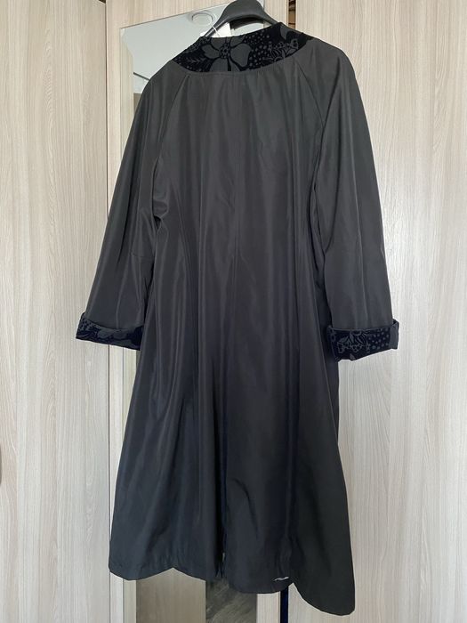 Продам плащ размер 50-52