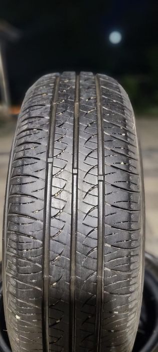 Продам шыны б/у в хорошем  состоянии
