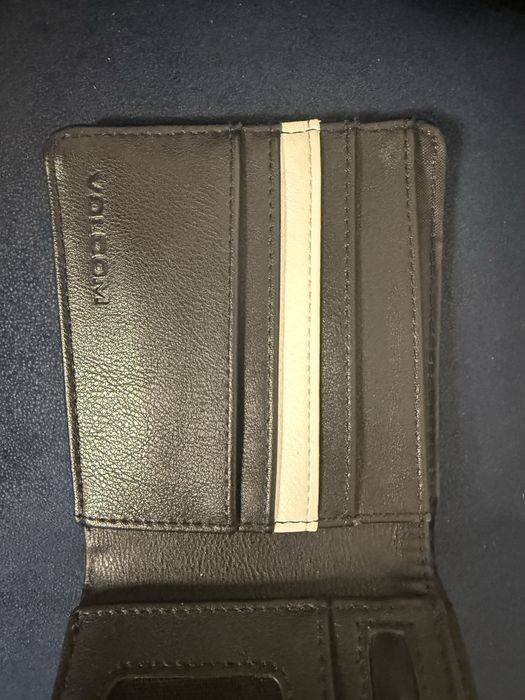 Портфейл  Volcom