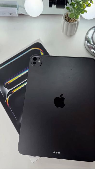 Ipad pro 11 m4 256 как новый
