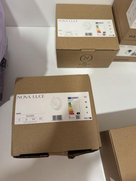 LED Аплик ODIN 910161 NovaLuce 5W 3000K КОД: 910161 LED Аплик ODIN 910161 NovaLuce 5W 3000K
