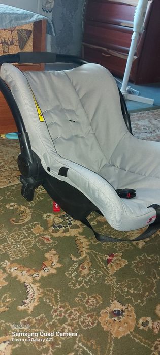 Продам автокресло