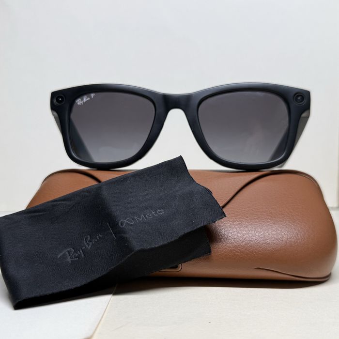 Смарт-очки Ray-Ban Meta Wayfarer