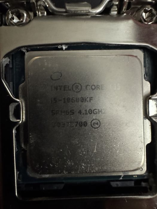 Дънна платка AsRock Z490m Pro4 + Intel i5-10600KF + 16GB DDR4 (2x8GB)