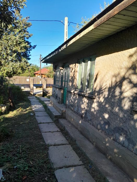 Casă – Botoroaga - Vedere 5
