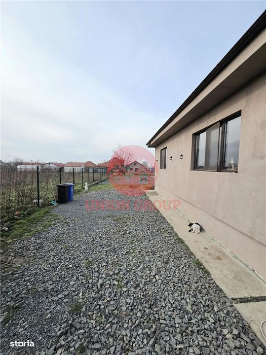 Casa 4 Camere cu Teren in Proprietate la Corbu