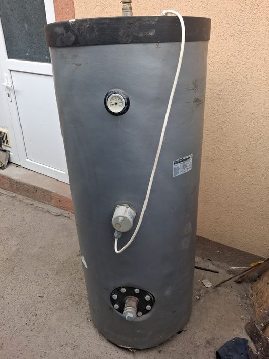Vând puffer 200l