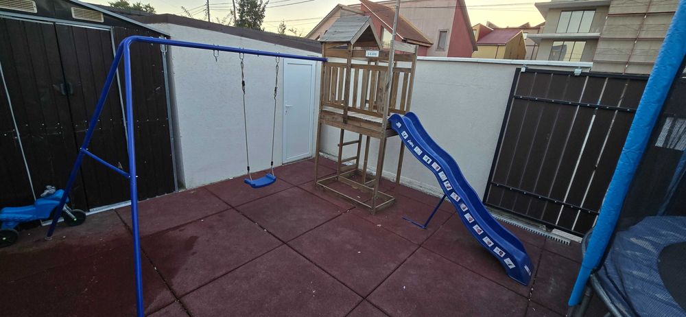 Ansamblu loc de joaca cu leagan si tobogan