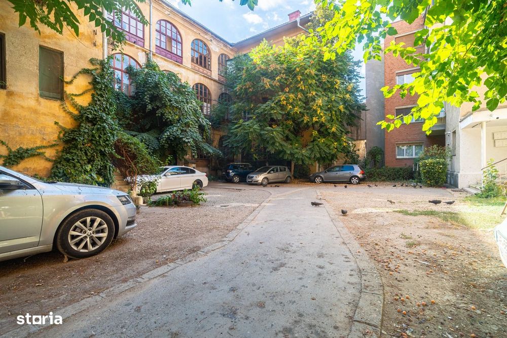 Închiriere apartament ultracentral cu parcare privată | 97 mp,