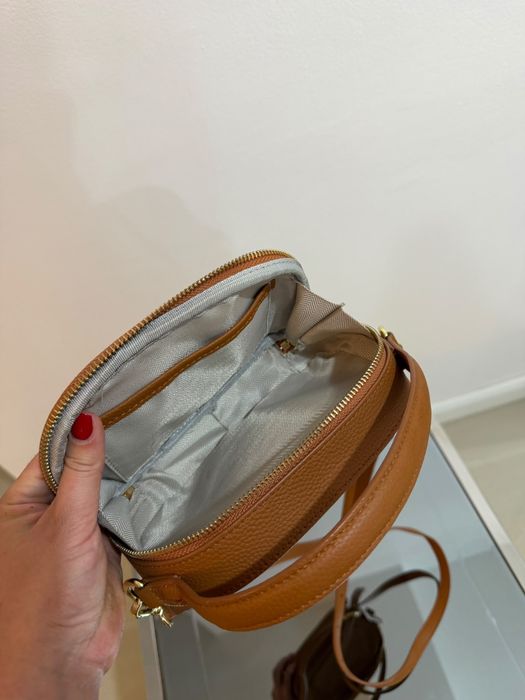 Geantă tip crossbody, model elegant, nuanță maro coniac