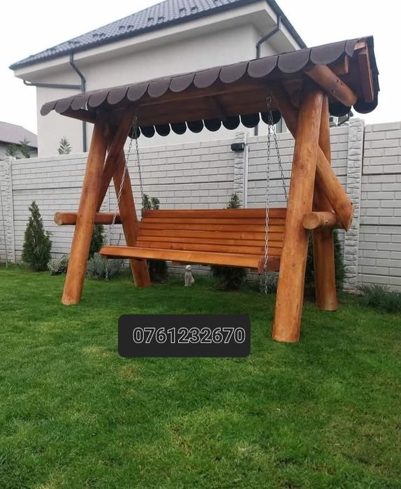Mobilier rustic din lemn tratat