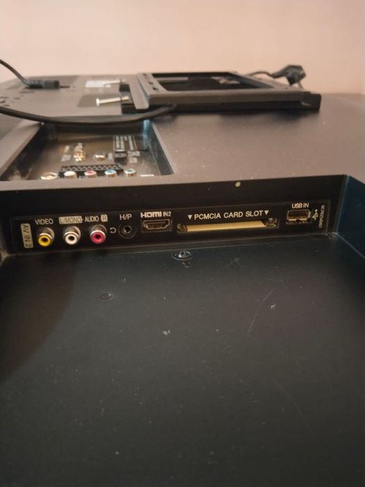 Продам телевизор